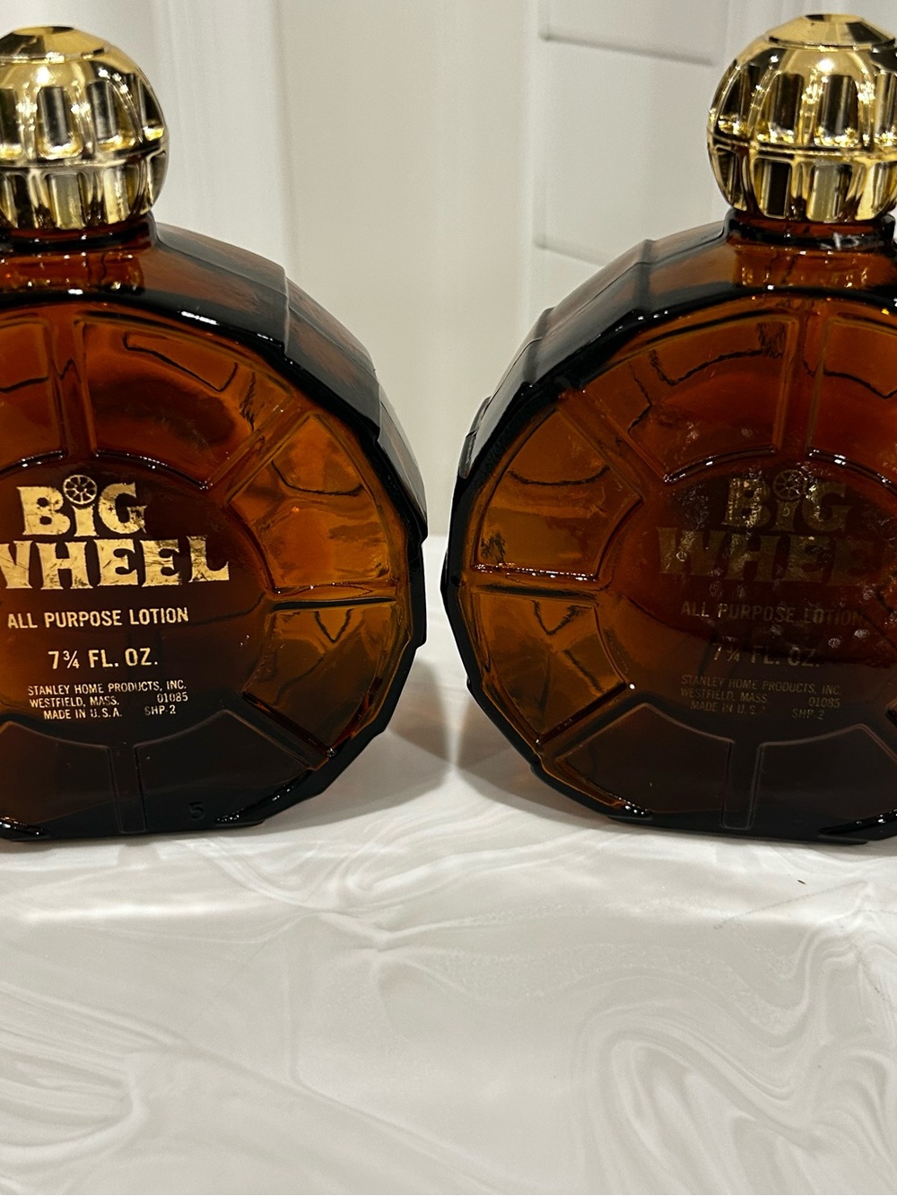 Vintage Stanley Empty Big Wheel unique amber Bottle Brown Glass Set Of 2 w lids